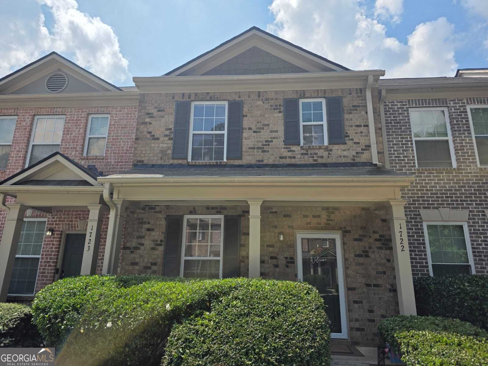 3 bedroom, 2.5 bathroom, 1,370 sq ft townhouse for rent at 1722 Bayrose Circle # 22B, East Point, GA 30344 for $1,850 a month — photo 1 of 1