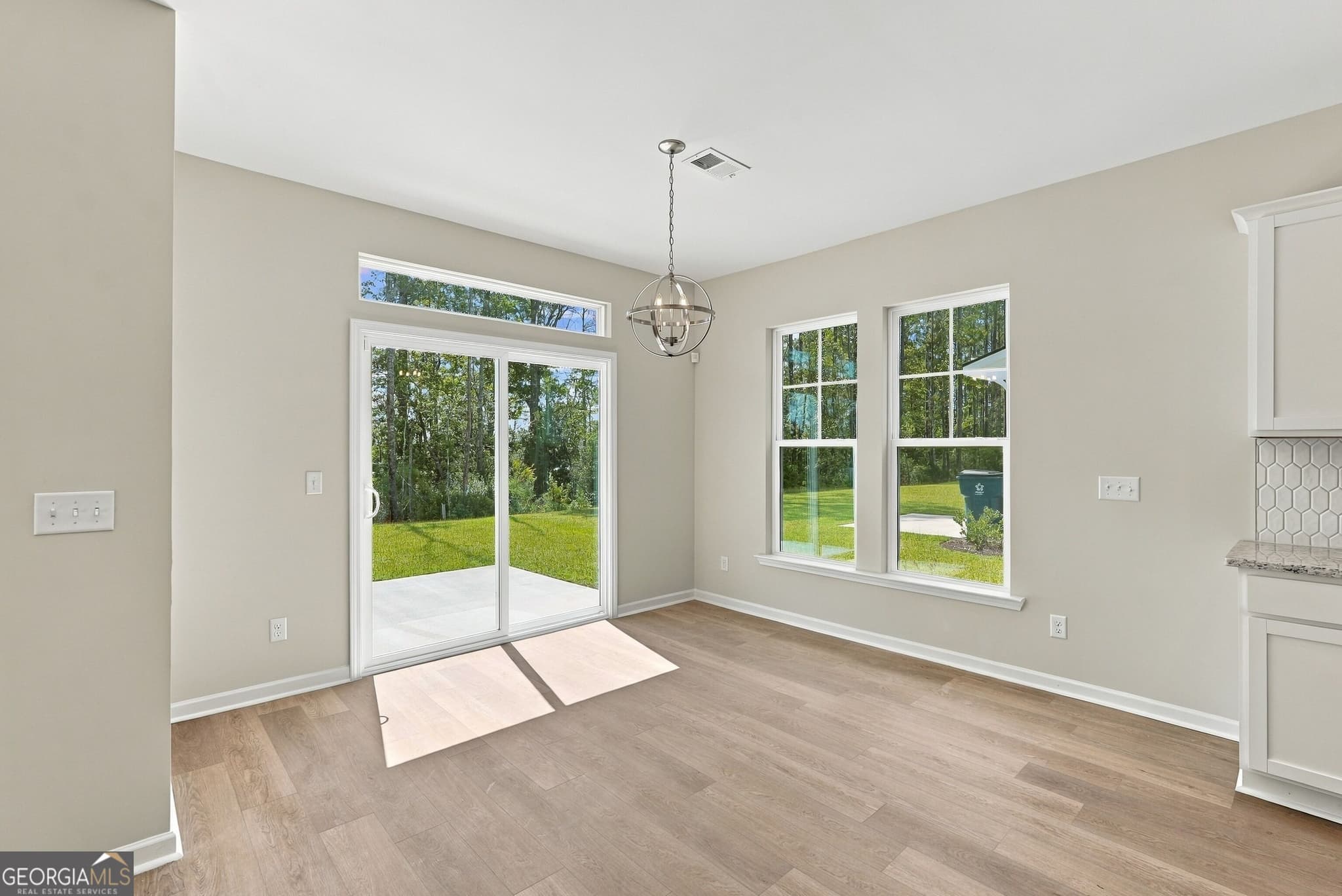 4 bedroom, 2.5 bathroom, 2,005 sq ft single family residence for sale at 377 Brook Drive, Brunswick, GA 31525 — photo 7