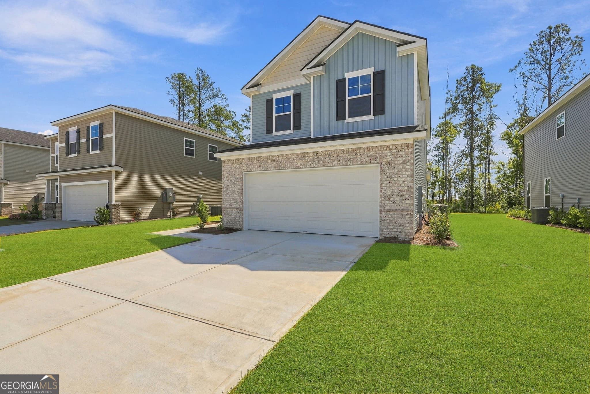 4 bedroom, 2.5 bathroom, 2,005 sq ft single family residence for sale at 377 Brook Drive, Brunswick, GA 31525 — photo 3