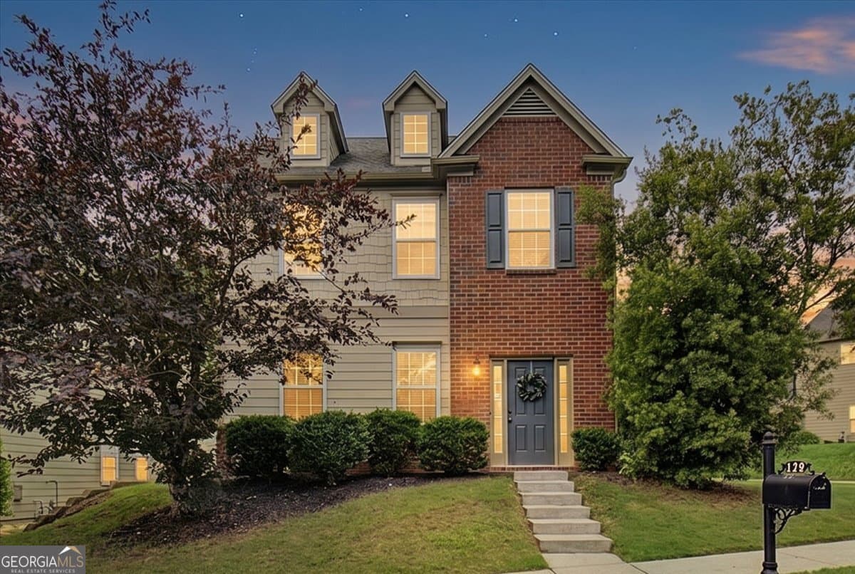 4 bedroom, 2.5 bathroom, 2,230 sq ft single family residence sold at 110 Camdyn Circle, Woodstock, GA 30188