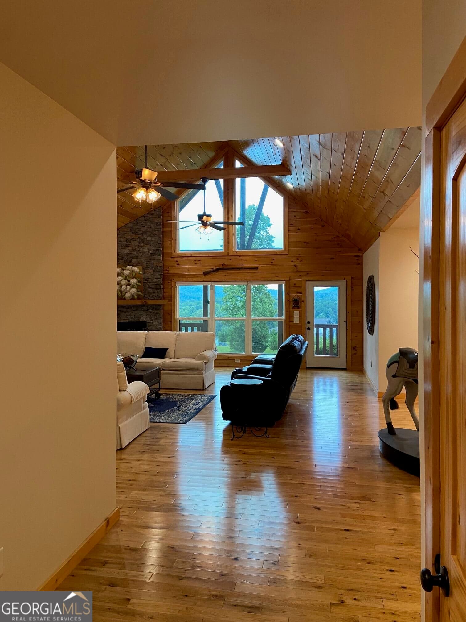 2 bedroom, 2 bathroom, 1,876 sq ft single family residence for sale at 277 Sunset Trail, Blairsville, GA 30512 — photo 10