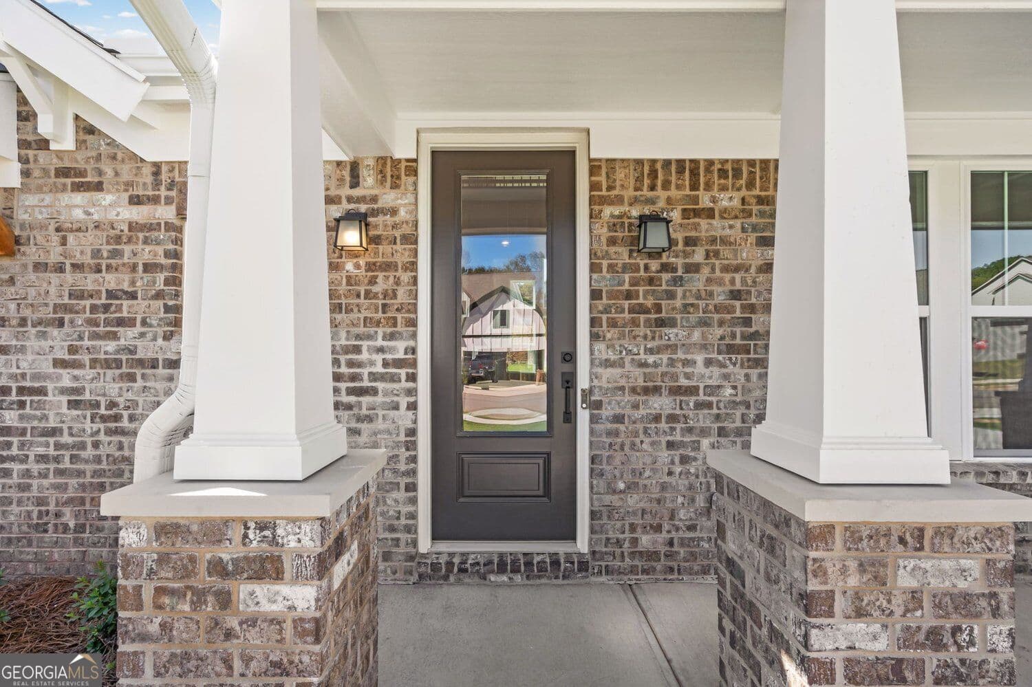 4 bedroom, 2.5 bathroom, 3,308 sq ft single family residence for sale at 102 Hidden Fields Way, Hoschton, GA 30548 — photo 7