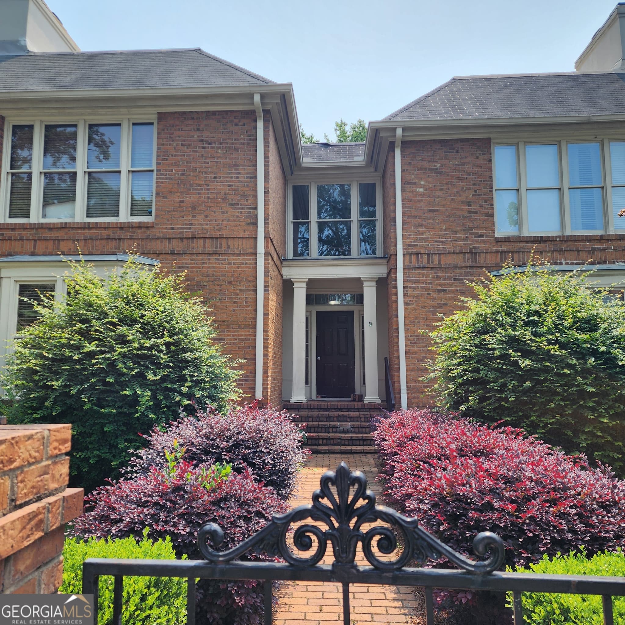 2 bedroom, 2 bathroom, 1,594 sq ft condominium for sale at 175 Corbin Avenue APT B, Macon, GA 31204 — photo 2