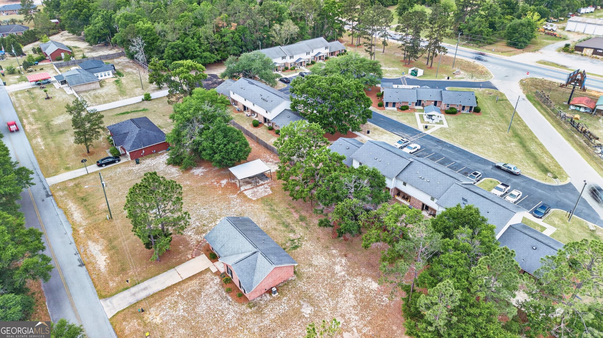 3 bedroom, 2 bathroom, 1,175 sq ft single family residence for sale at 106 Nelson Street, Reidsville, GA 30453 — photo 4