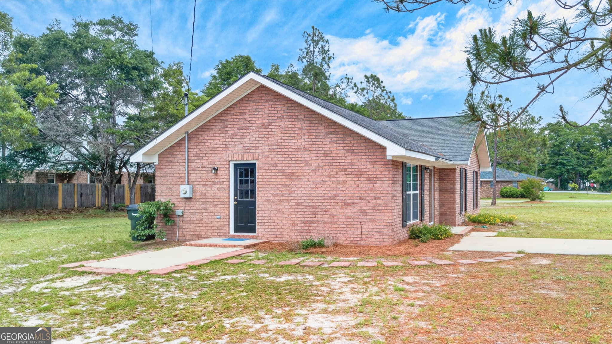 3 bedroom, 2 bathroom, 1,175 sq ft single family residence for sale at 106 Nelson Street, Reidsville, GA 30453 — photo 8