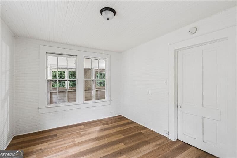 3 bedroom, 1 bathroom, 1,240 sq ft single family residence for sale at 1938 Linwood Avenue, East Point, GA 30344 — photo 9