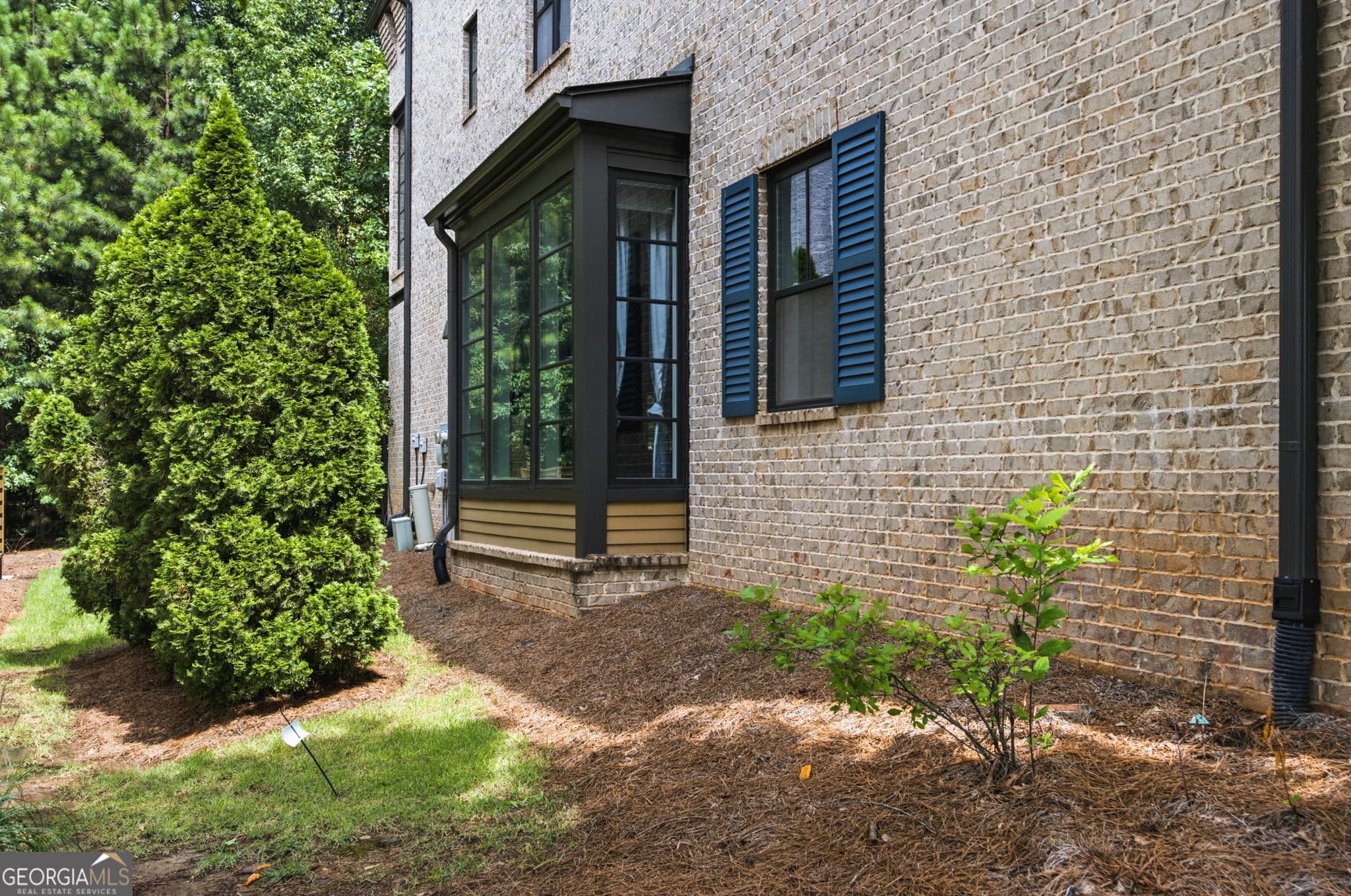 3 bedroom, 3.5 bathroom, 3,563 sq ft townhouse for sale at 312 Sonatina Terrace, Alpharetta, GA 30009 — photo 3