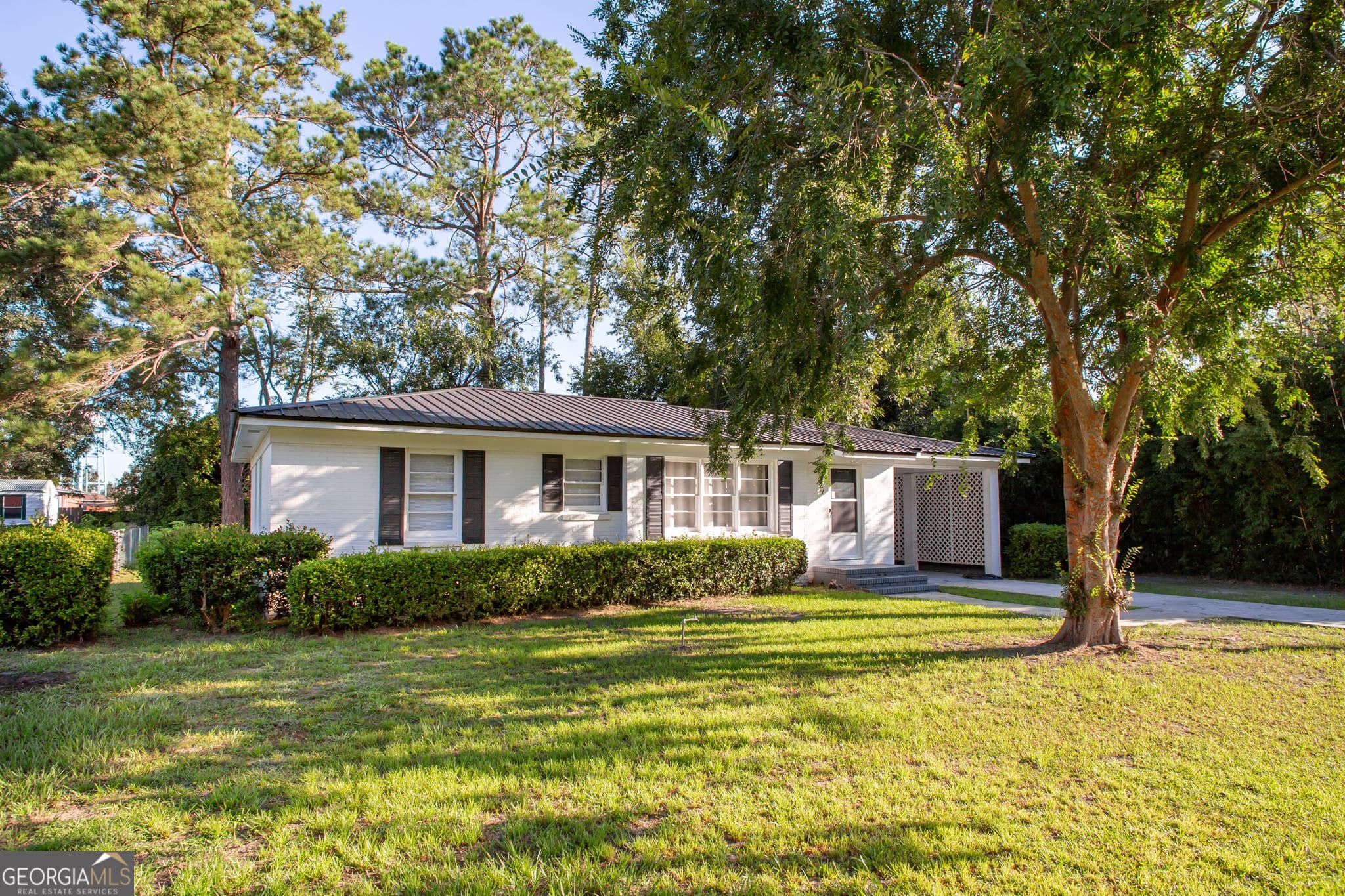 3 bedroom, 1 bathroom, 1,079 sq ft single family residence for sale at 314 McGregor Street, Blackshear, GA 31516