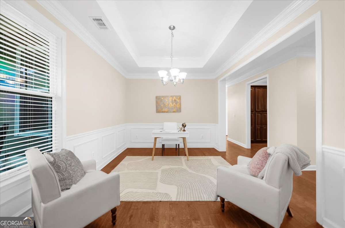 3 bedroom, 2 bathroom, 2,383 sq ft single family residence for sale at 3333 Noble Fir Trace, Gainesville, GA 30504 — photo 5