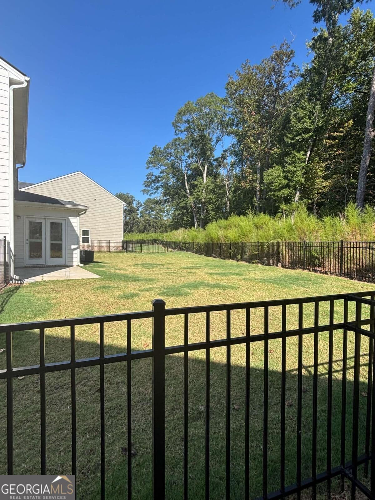 3 bedroom, 2.5 bathroom, 1,991 sq ft single family residence for rent at 206 Coastal Drive 206, Statham, GA 30666 for $1,849 a month — photo 2
