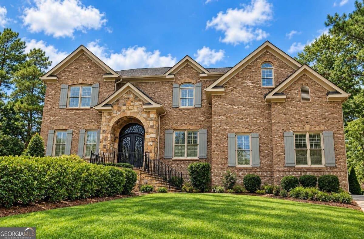 6 bedroom, 7 bathroom, 5,818 sq ft single family residence for rent at 1539 Summerford Court, Atlanta, GA 30338 for $20,900 a month — photo 1 of 28
