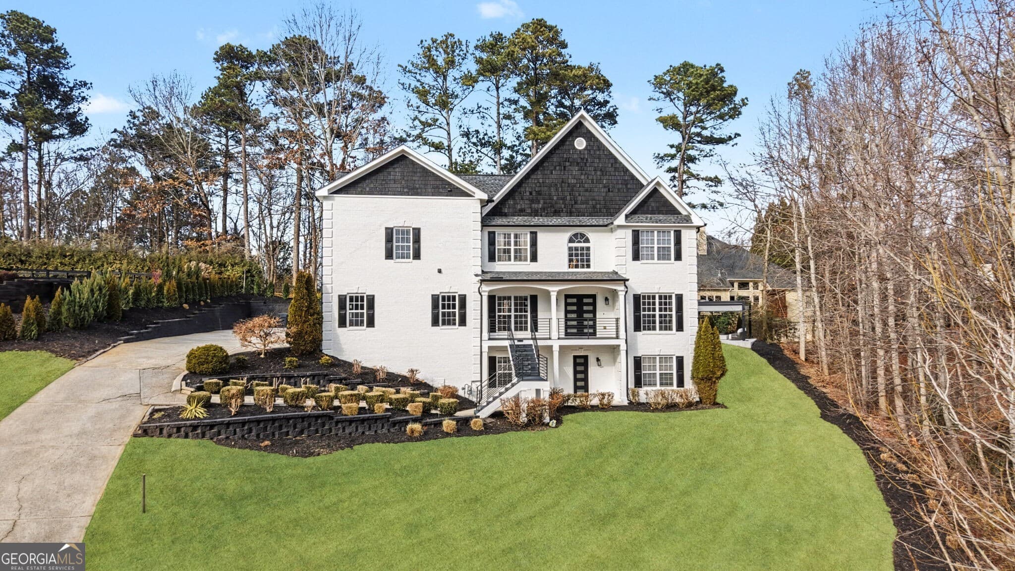 5 bedroom, 4.5 bathroom, 3,906 sq ft single family residence for rent at 1046 Wiley Bridge Road, Woodstock, GA 30188 for $7,500 a month — photo 1 of 94