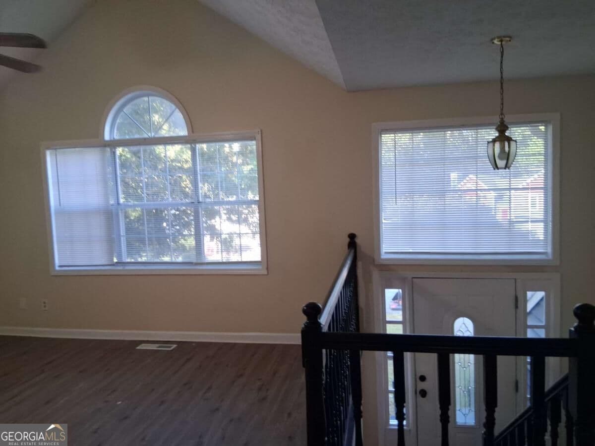 4 bedroom, 2.5 bathroom, 1,780 sq ft single family residence for rent at 7728 Governors Lane, Douglasville, GA 30134 for $1,950 a month — photo 4