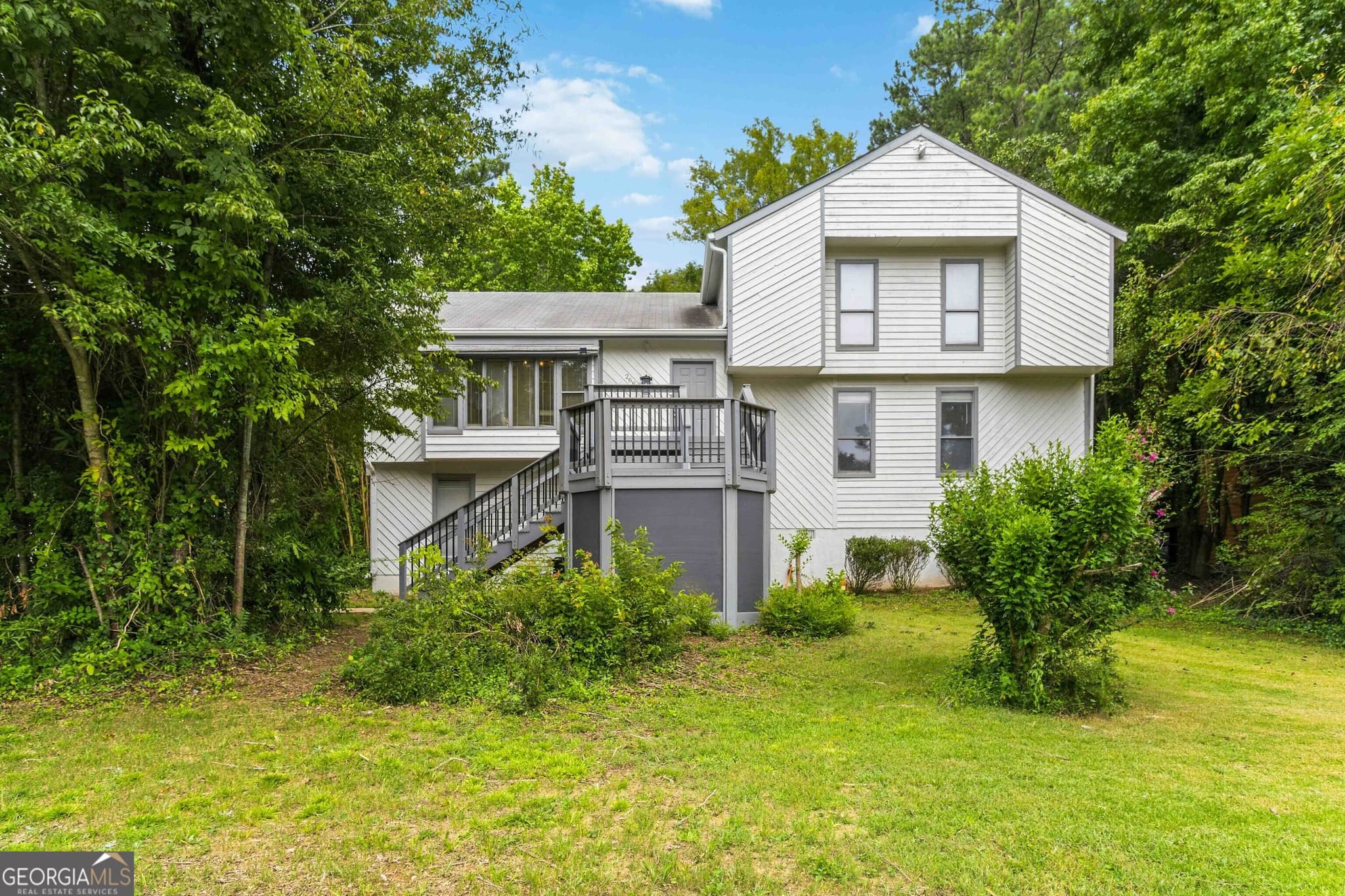 4 bedroom, 4 bathroom, 3,068 sq ft single family residence for sale at 2681 Deer Isle Cove, Lawrenceville, GA 30044 — photo 3