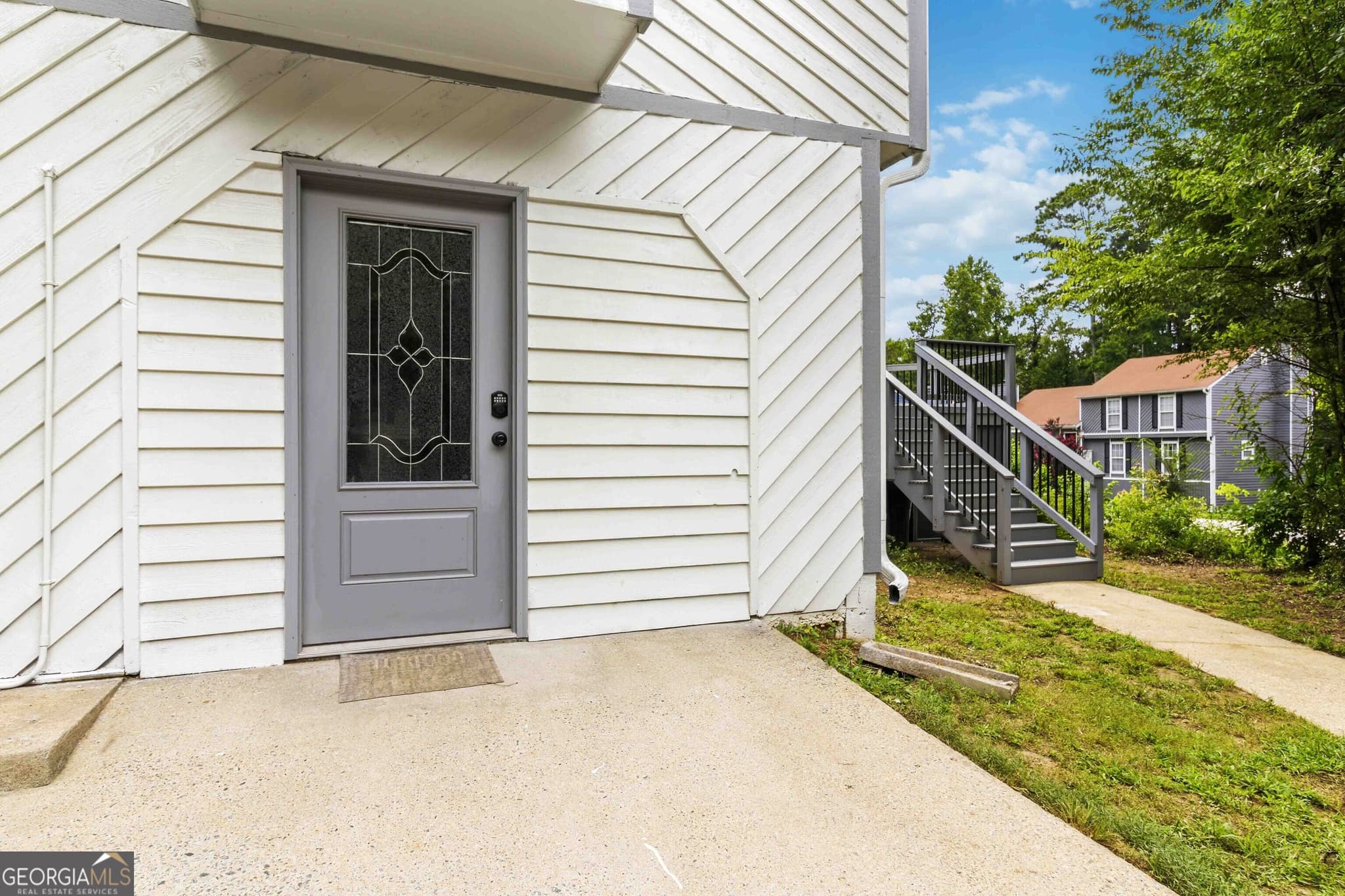 4 bedroom, 4 bathroom, 3,068 sq ft single family residence for sale at 2681 Deer Isle Cove, Lawrenceville, GA 30044 — photo 5
