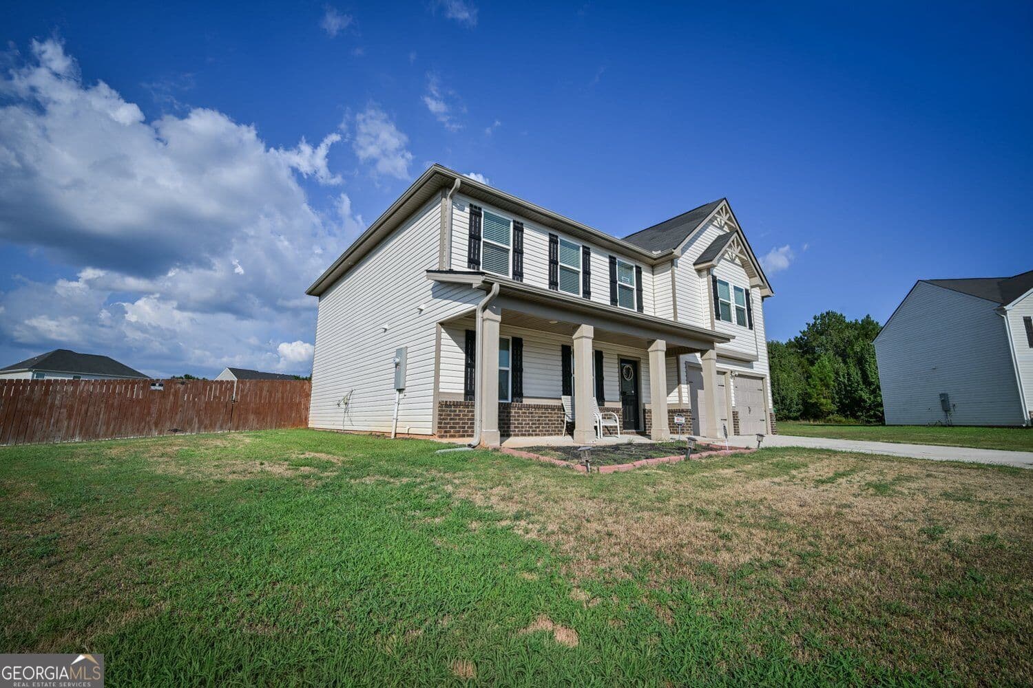 4 bedroom, 3.5 bathroom, 2,800 sq ft single family residence for sale at 103 Clarks Court, Jackson, GA 30233 — photo 3