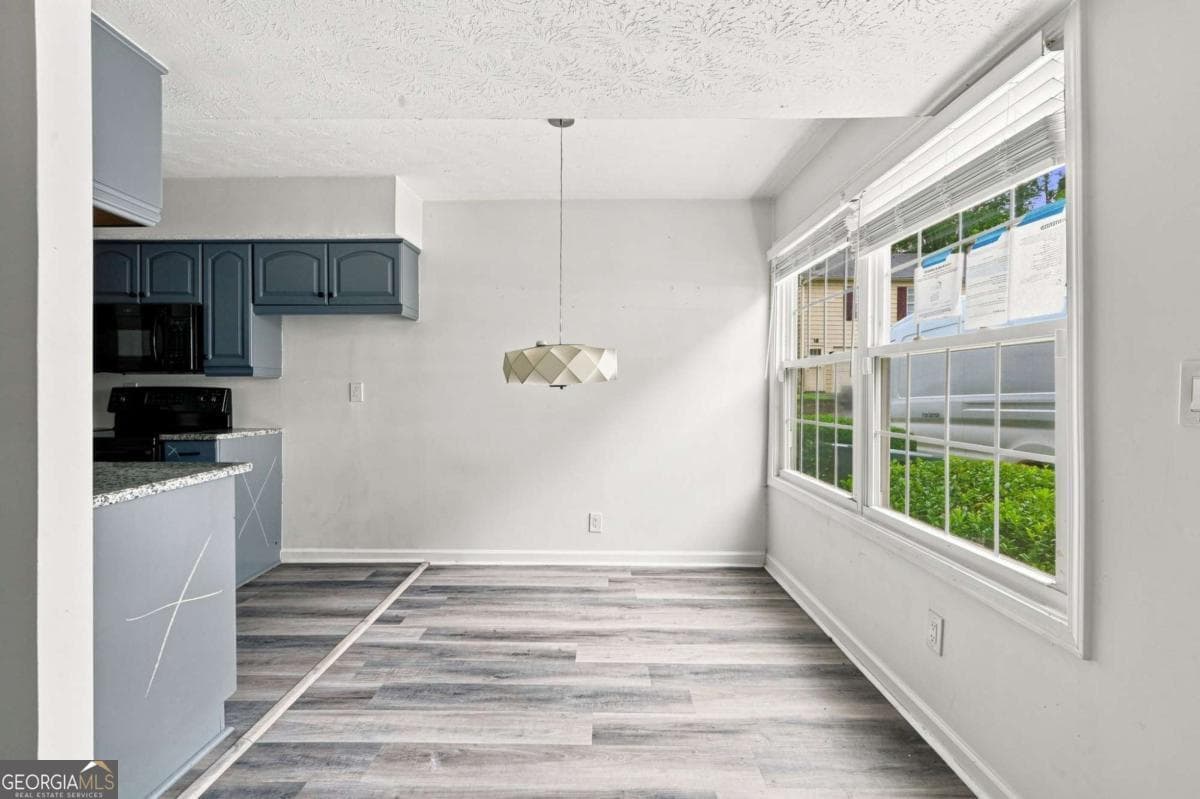 2 bedroom, 1 bathroom, 882 sq ft condominium for sale at 1392 Old Coach Road, Marietta, GA 30008 — photo 8