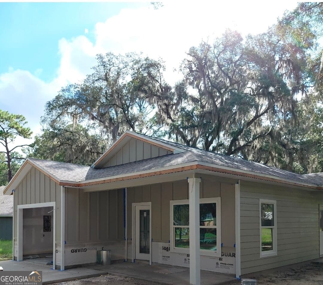 3 bedroom, 2 bathroom, 1,283 sq ft single family residence under contract at 31 Dallas Circle, Folkston, GA 31537