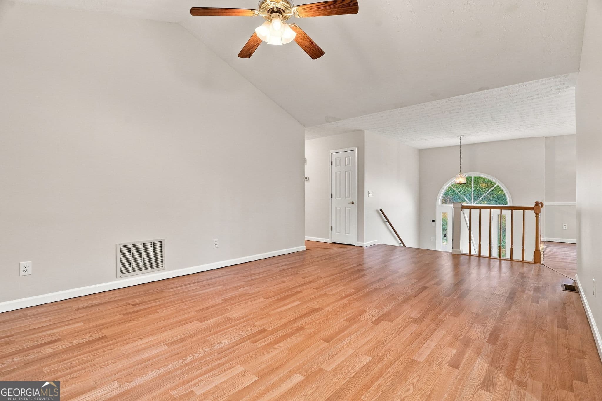 4 bedroom, 3 bathroom, 2,165 sq ft single family residence for sale at 6715 Dogwood Point Lane, Tucker, GA 30084 — photo 8