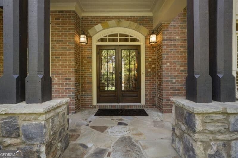 5 bedroom, 6 bathroom, 6,440 sq ft single family residence for sale at 225 Skyridge Drive, Atlanta, GA 30350 — photo 3
