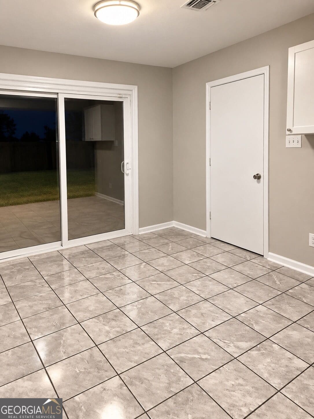 3 bedroom, 2 bathroom, 1,425 sq ft single family residence for sale at 108 Lancelot Court, Warner Robins, GA 31093 — photo 8