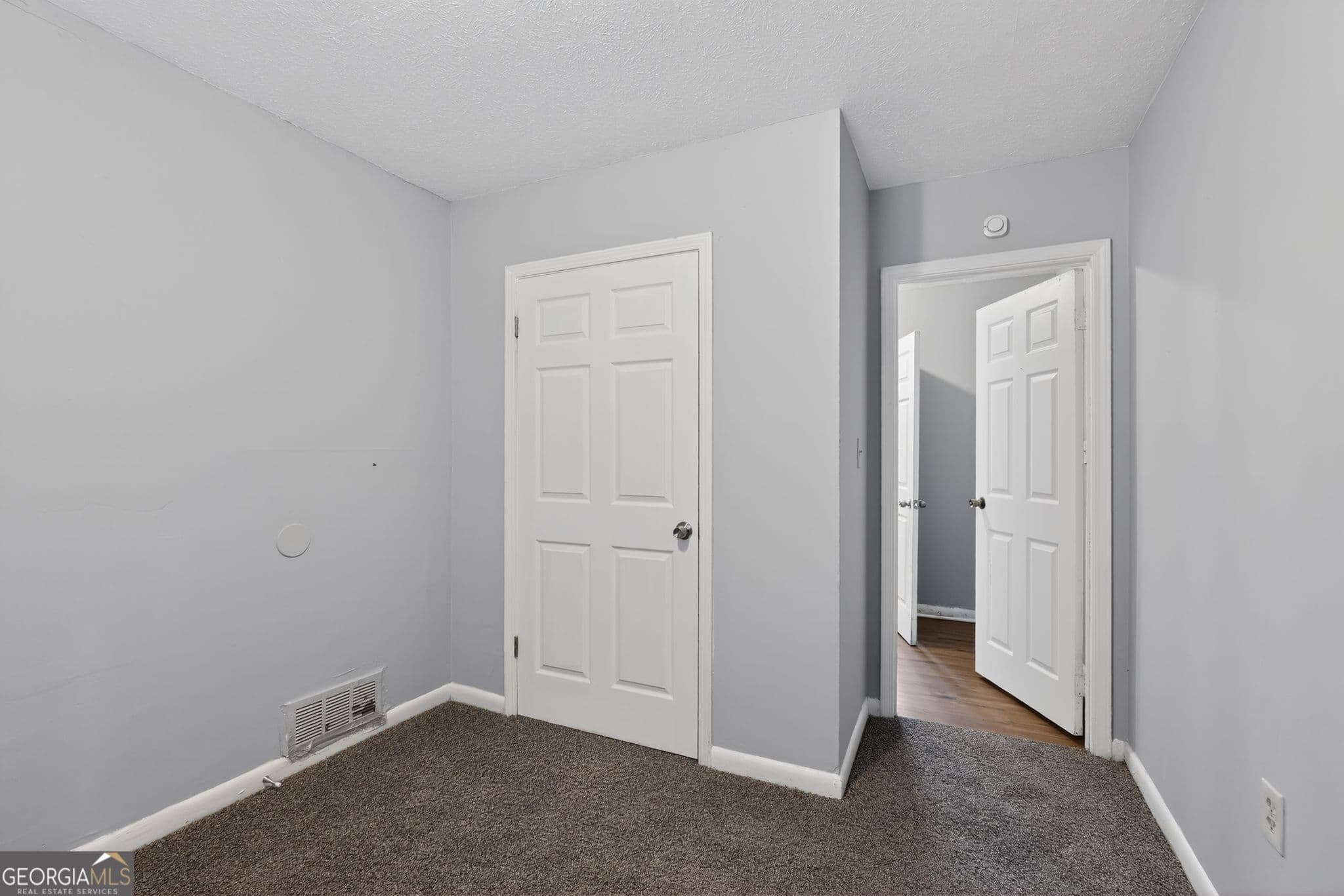 4 bedroom, 2 bathroom, 1,152 sq ft single family residence for sale at 2416 Meadow Park Drive, Atlanta, GA 30315 — photo 10