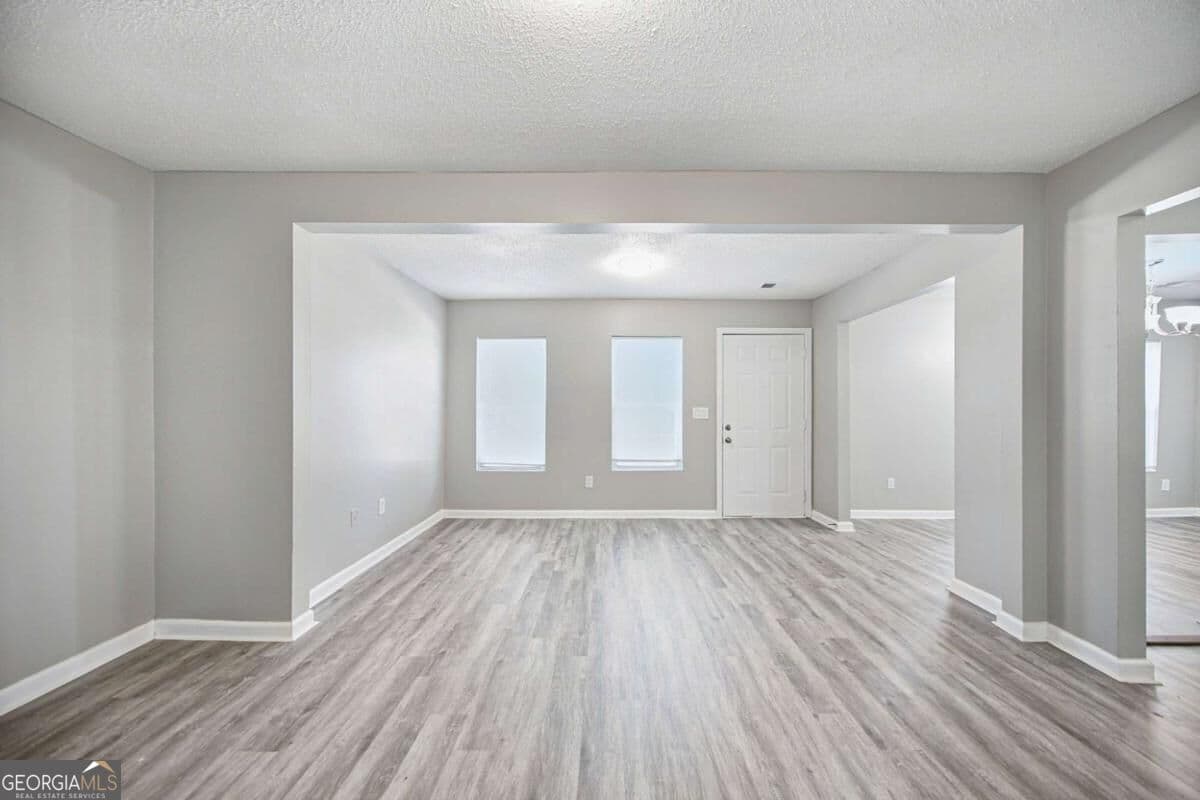 4 bedroom, 2 bathroom, 1,344 sq ft single family residence for sale at 1367 Railroad Avenue, Sugar Hill, GA 30518 — photo 3