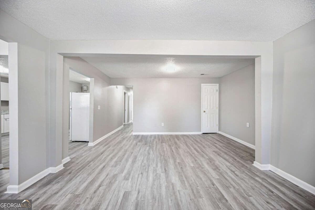 4 bedroom, 2 bathroom, 1,344 sq ft single family residence for sale at 1367 Railroad Avenue, Sugar Hill, GA 30518