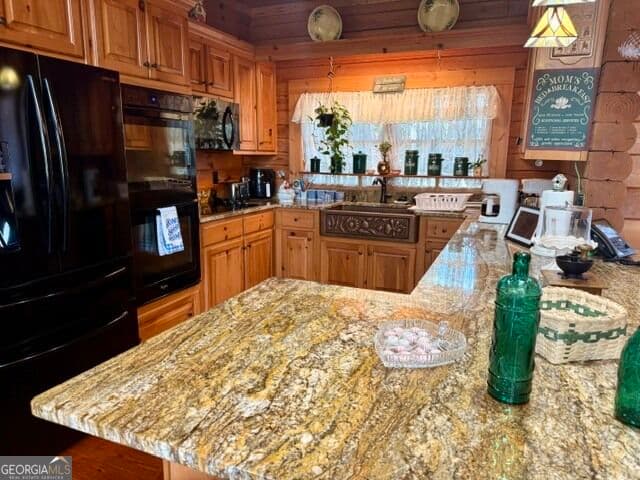5 bedroom, 3 bathroom, 3,026 sq ft single family residence for sale at 121 Lola Drive, Blairsville, GA 30512 — photo 6