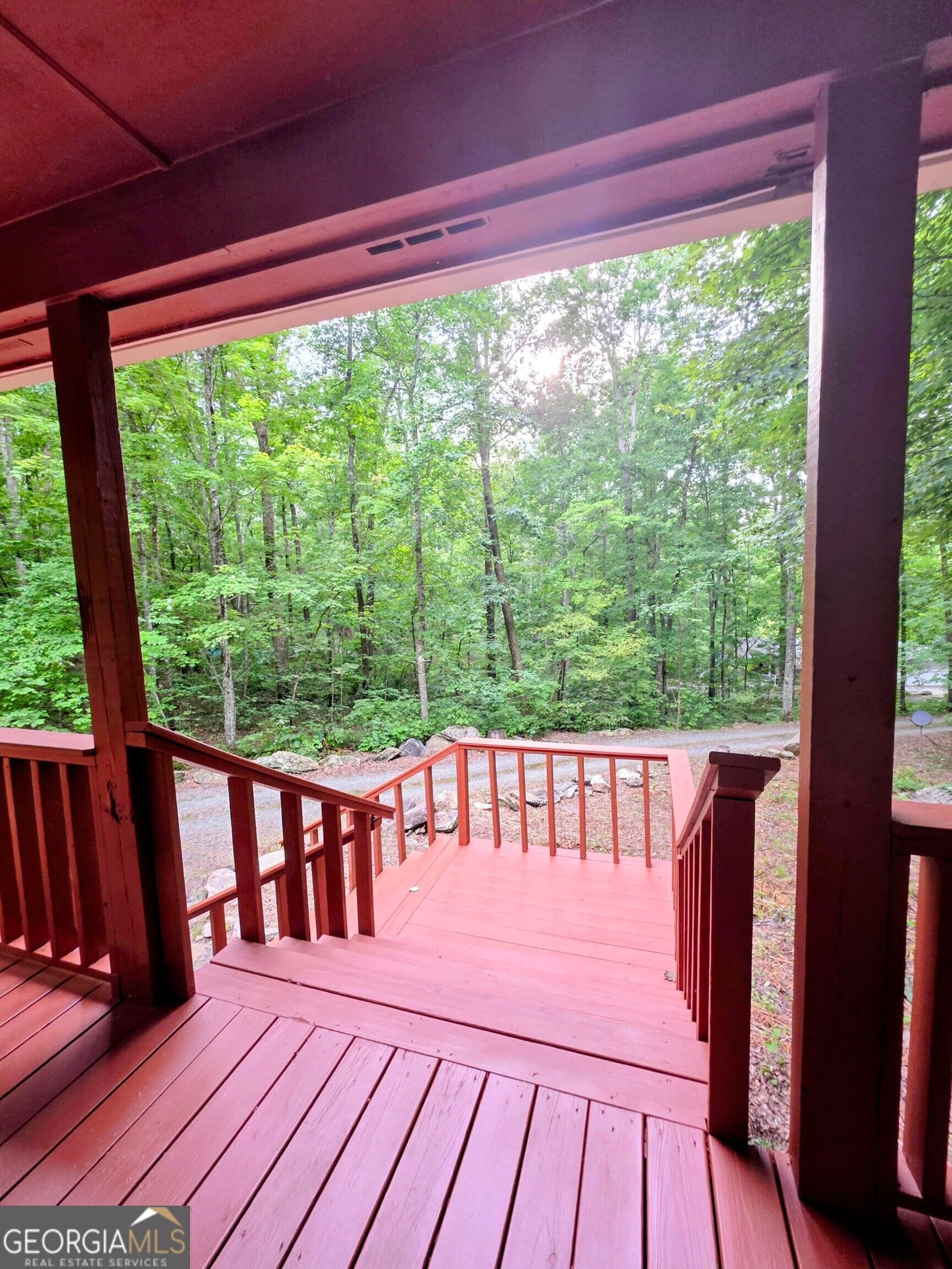 2 bedroom, 2 bathroom, 980 sq ft cabin,single family residence for sale at 1141 Old Forge Estates 10, Hiawassee, GA 30546 — photo 6