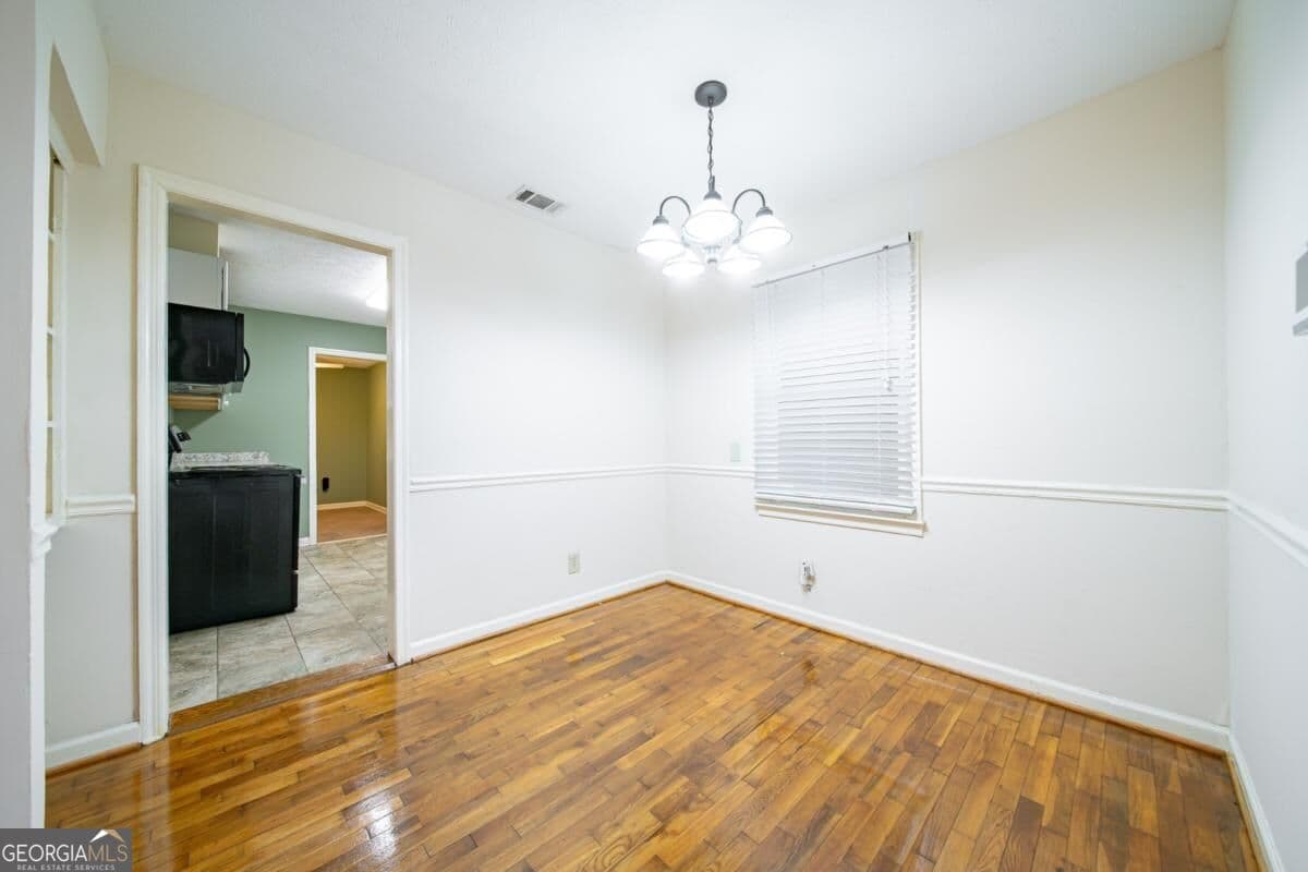 3 bedroom, 2 bathroom, 1,543 sq ft single family residence for sale at 1046 55TH Street, Columbus, GA 31904 — photo 7