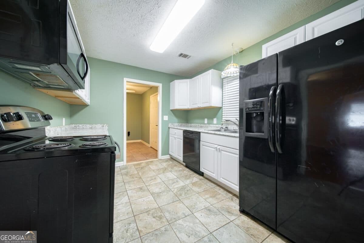 3 bedroom, 2 bathroom, 1,543 sq ft single family residence for sale at 1046 55TH Street, Columbus, GA 31904 — photo 9
