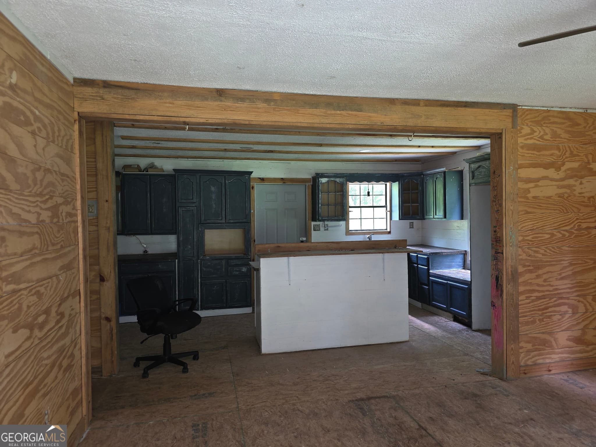 2 bedroom, 1.5 bathroom, 1,056 sq ft single family residence for sale at 1347 Windom Road, Tallapoosa, GA 30176 — photo 6