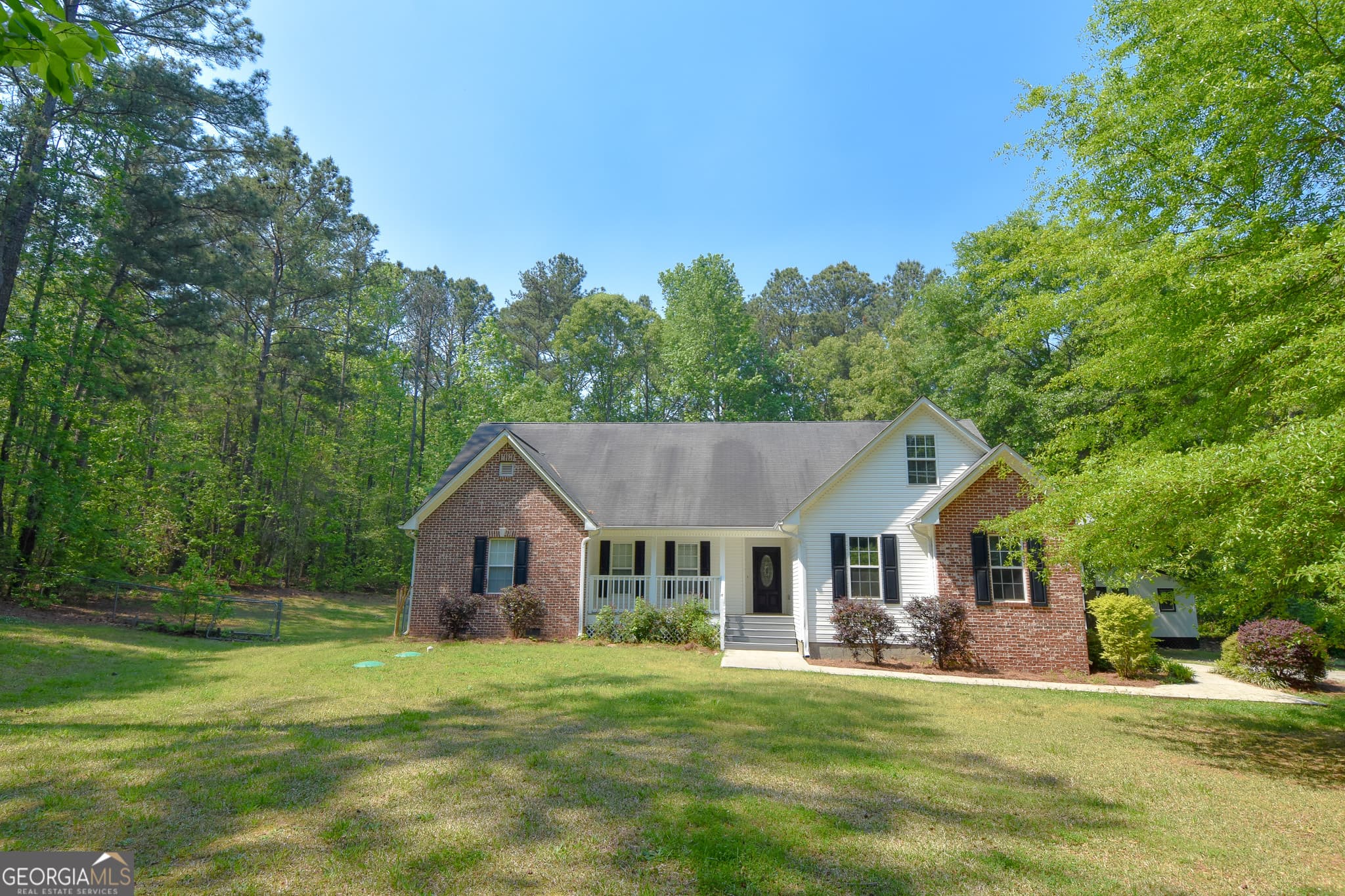 3 bedroom, 2 bathroom, 2,088 sq ft single family residence for sale at 475 Jenkinsburg Road, Griffin, GA 30223 — photo 5