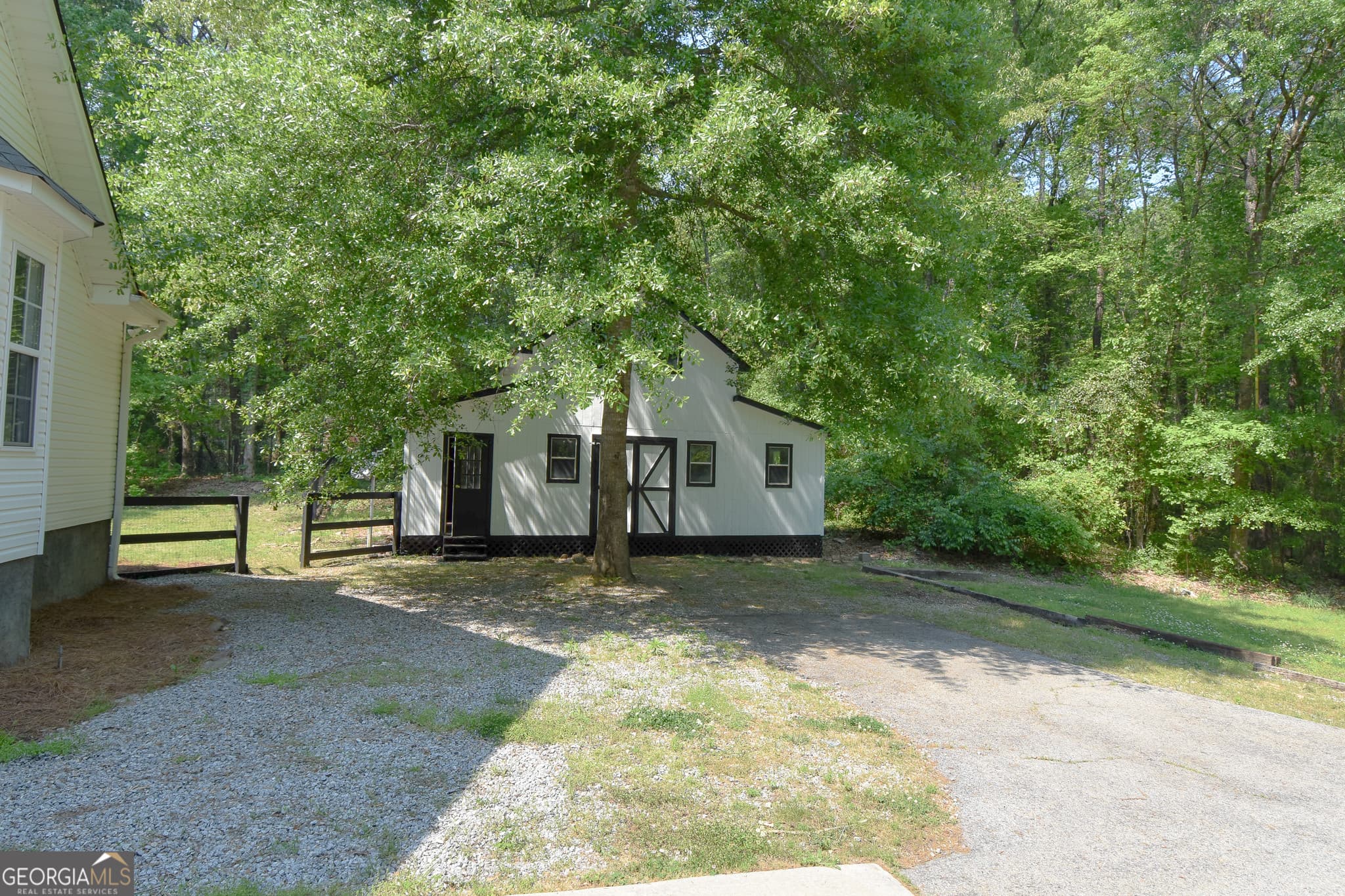 3 bedroom, 2 bathroom, 2,088 sq ft single family residence for sale at 475 Jenkinsburg Road, Griffin, GA 30223 — photo 10