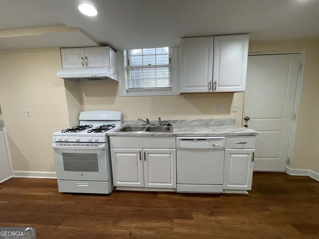 2 bedroom, 1 bathroom, 2,721 sq ft single family residence for rent at 2106 Pawnee Drive BASEMENT, Marietta, GA 30067 for $1,700 a month — photo 2