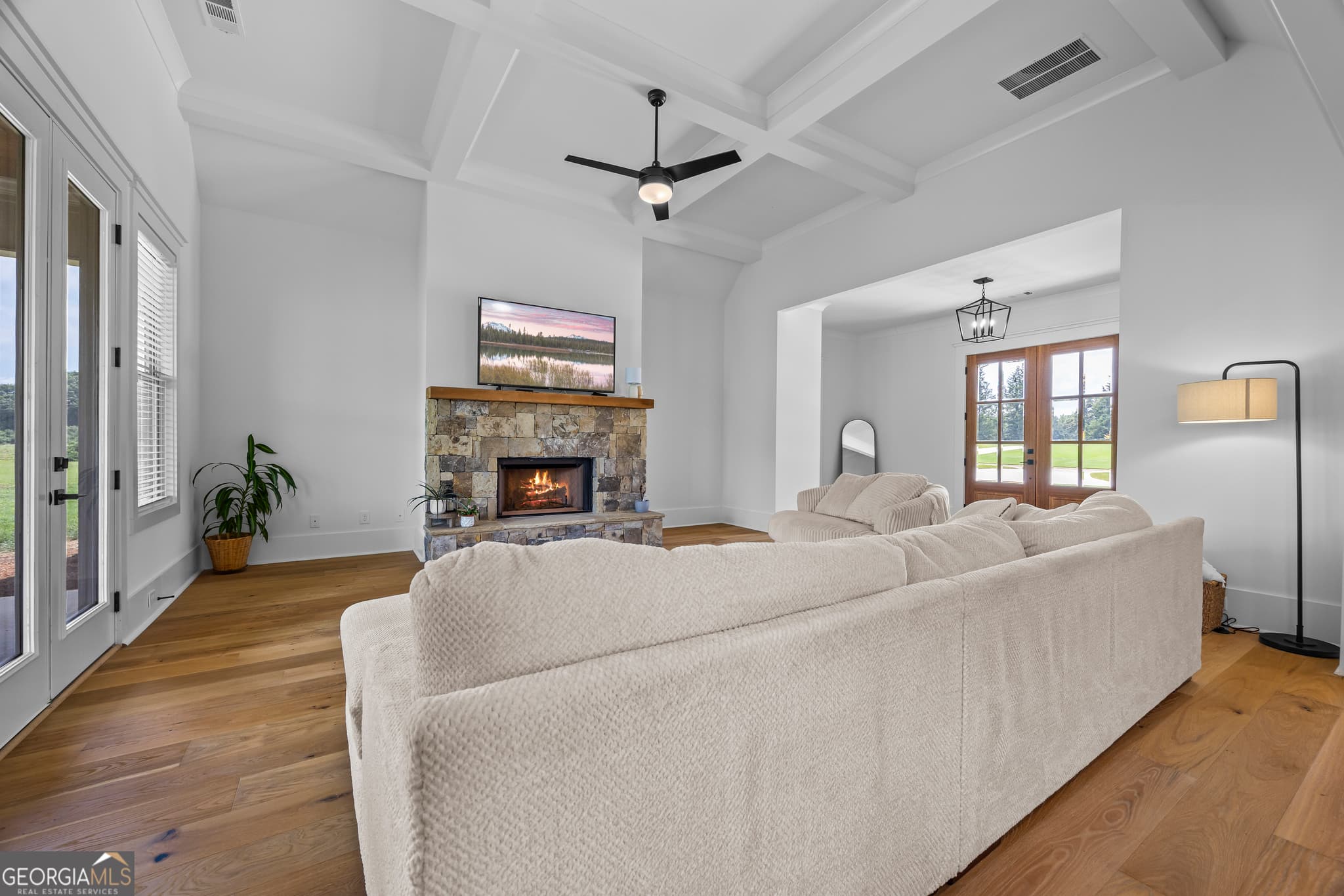 3 bedroom, 3.5 bathroom, 2,710 sq ft single family residence under contract at 124 Rockford Farm Drive, Clarkesville, GA 30523 — photo 8