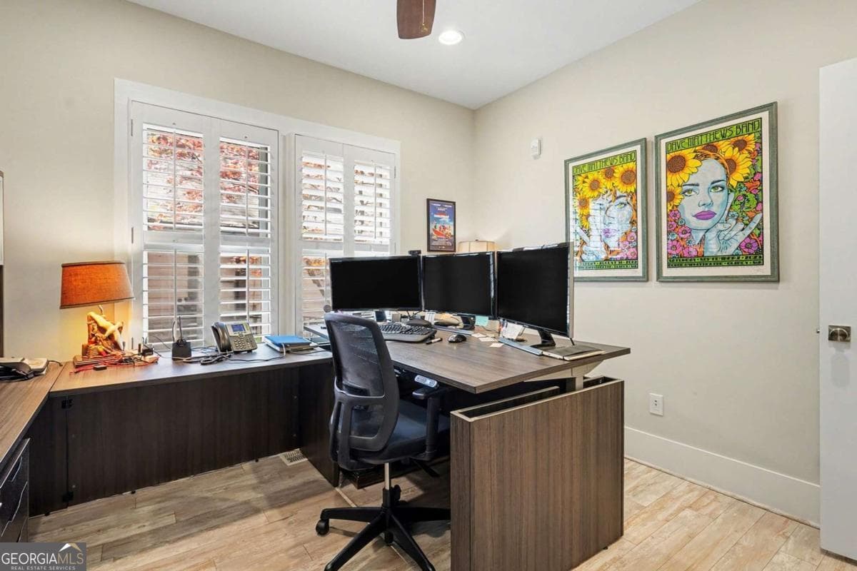 4 bedroom, 3.5 bathroom, 4,343 sq ft single family residence for sale at 119 E Maple Street, Decatur, GA 30030 — photo 9