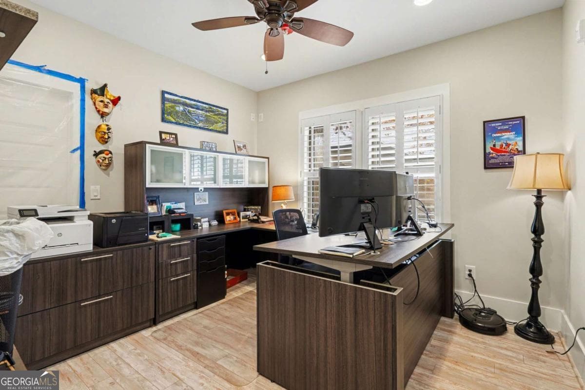 4 bedroom, 3.5 bathroom, 4,343 sq ft single family residence for sale at 119 E Maple Street, Decatur, GA 30030 — photo 10