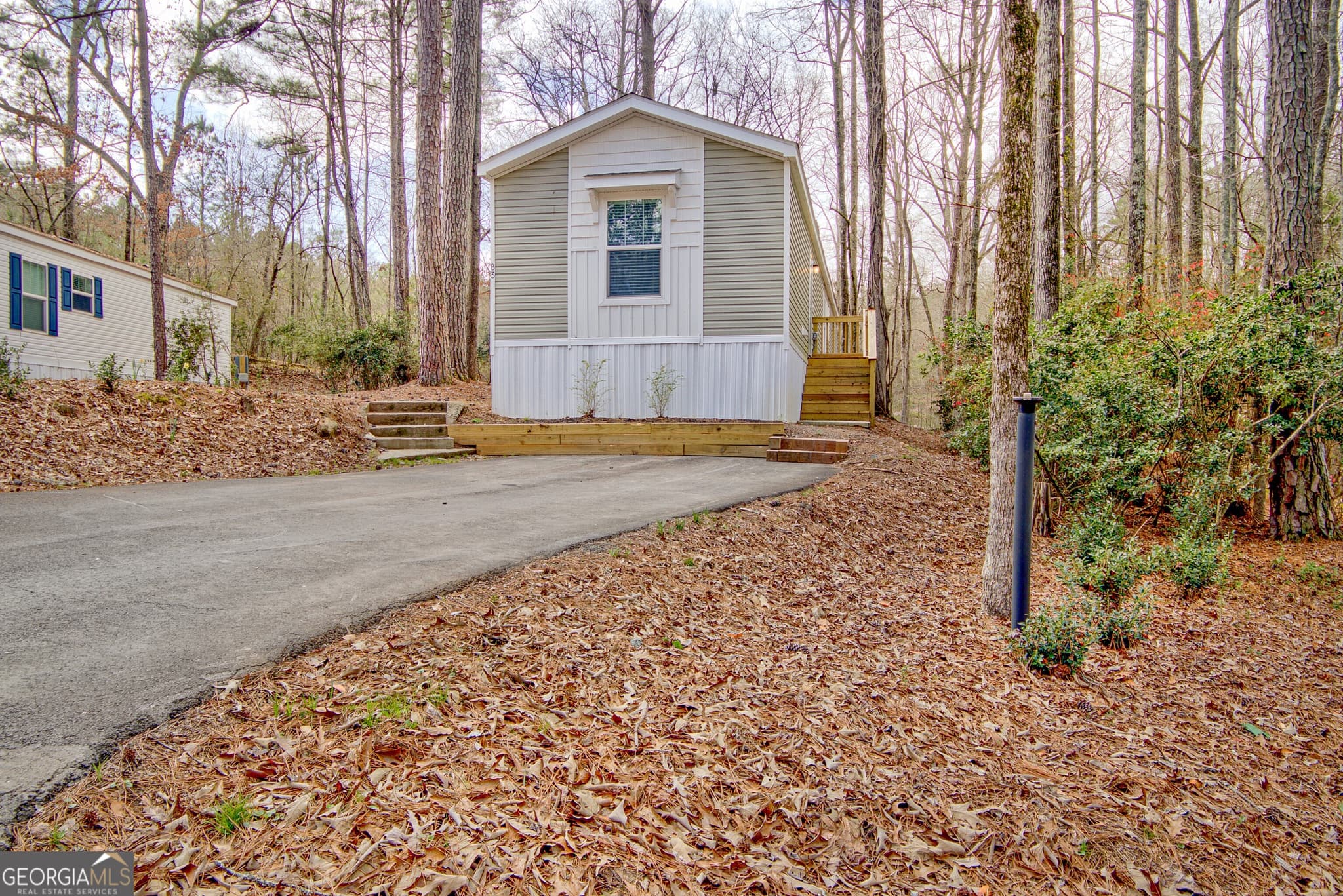 3 bedroom, 2 bathroom, 1,152 sq ft manufactured home,single family residence for sale at 83 Fernwood Drive, Fayetteville, GA 30214 — photo 5