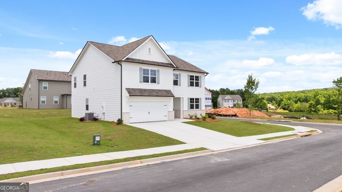 4 bedroom, 3.5 bathroom, 2,890 sq ft single family residence for sale at 711 Anchor Avenue, Villa Rica, GA 30180 — photo 2