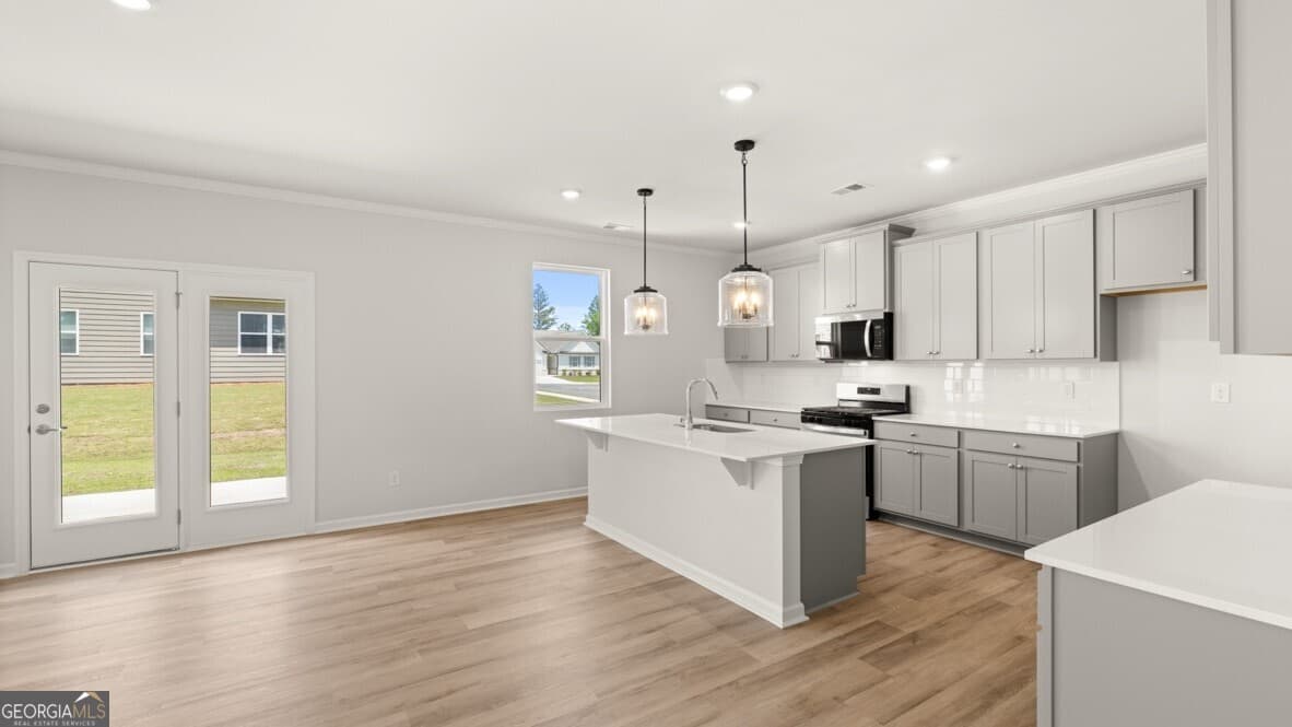 4 bedroom, 3.5 bathroom, 2,890 sq ft single family residence for sale at 711 Anchor Avenue, Villa Rica, GA 30180 — photo 6