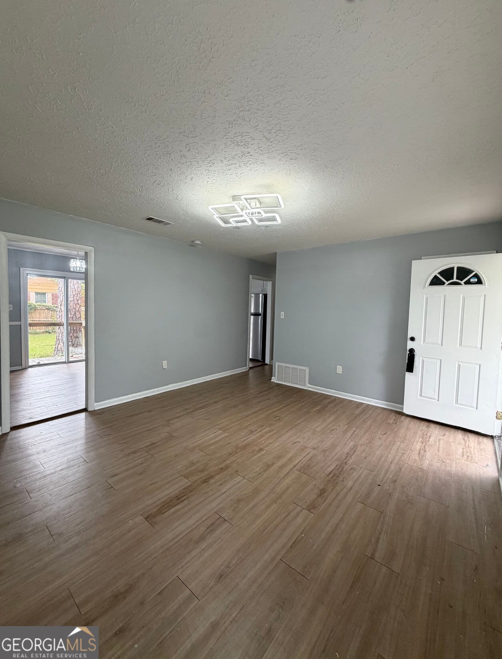3 bedroom, 1.5 bathroom, 1,066 sq ft single family residence for sale at 110 Rose Avenue, Adel, GA 31620 — photo 6