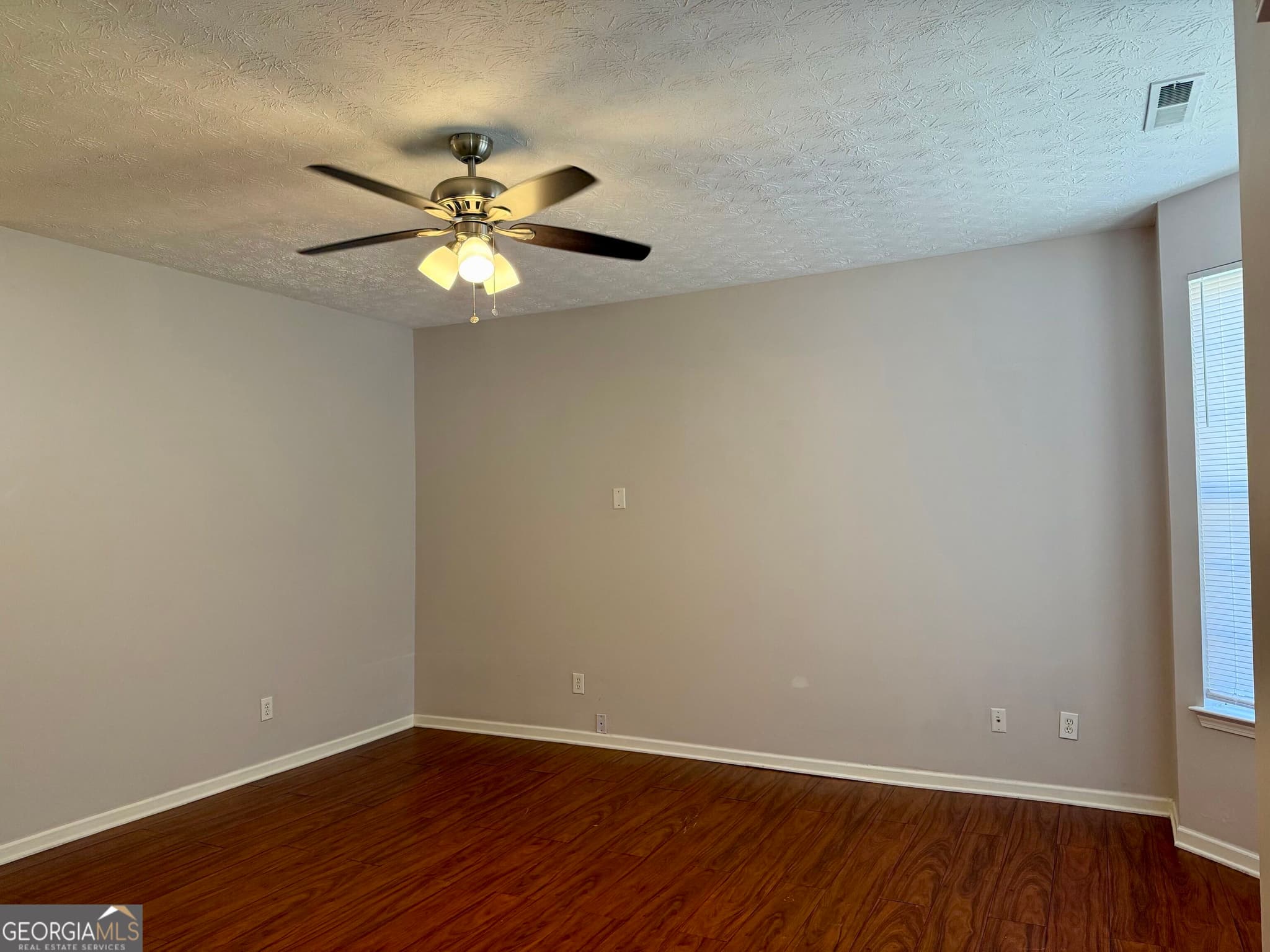 2 bedroom, 2 bathroom, 1,302 sq ft townhouse for rent at 1704 Camden Forrest Trail, Riverdale, GA 30296 for $1,575 a month — photo 4