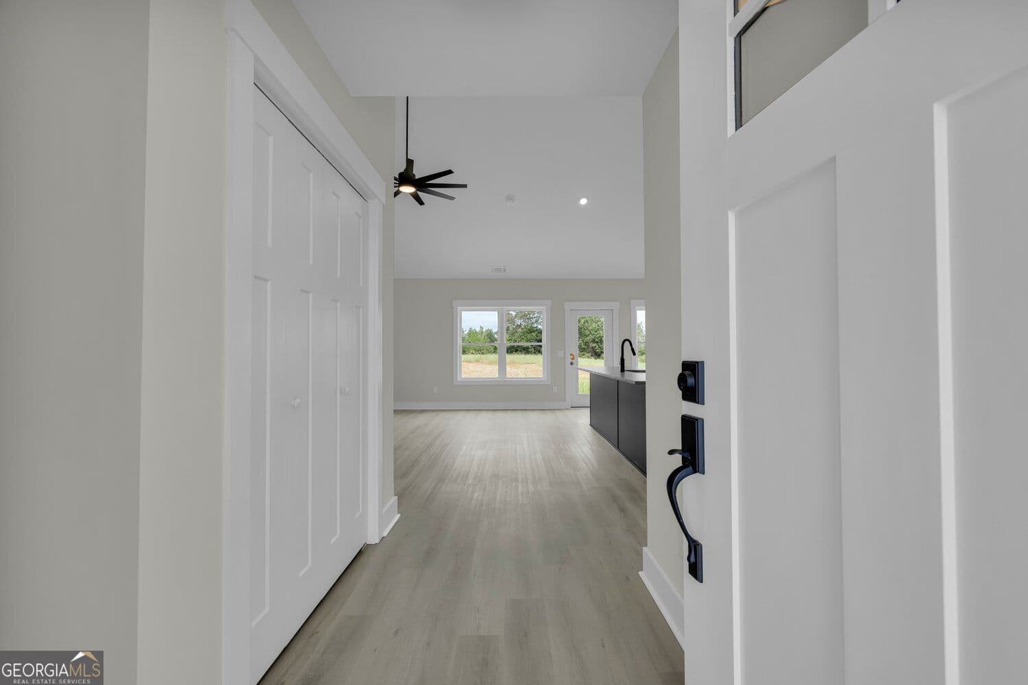 3 bedroom, 2 bathroom, 1,516 sq ft single family residence for sale at 653 Racetrack Road, Toccoa, GA 30577 — photo 7