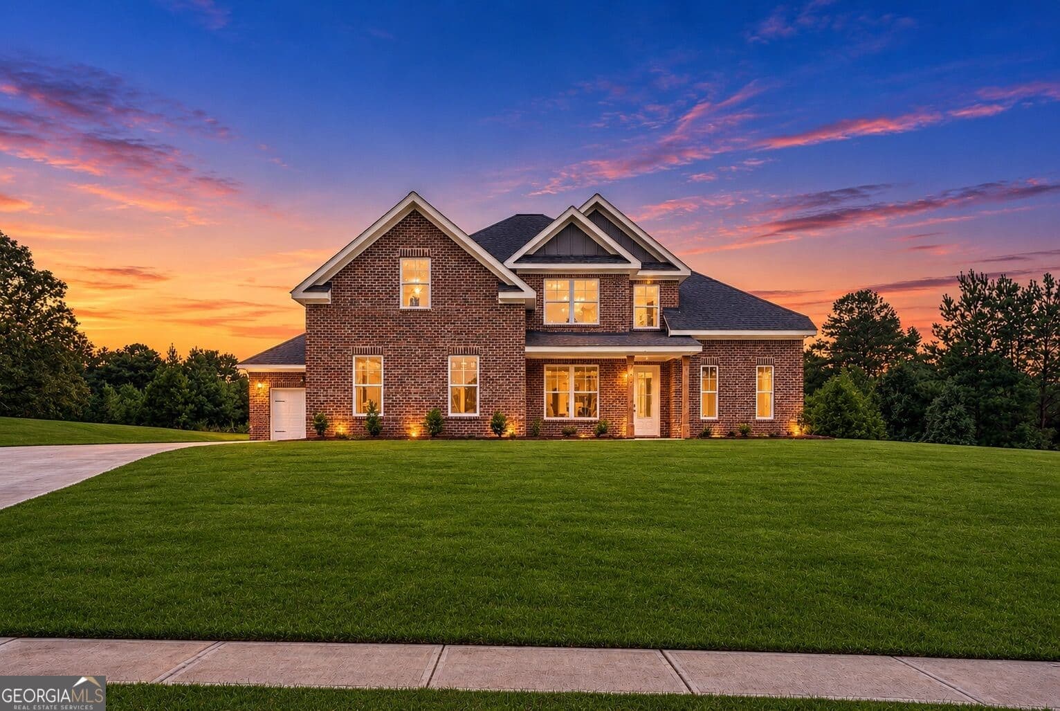 4 bedroom, 1.5 bathroom, 2,759 sq ft single family residence for sale at 124 Patillo Manor 06, Stockbridge, GA 30281 — photo 3
