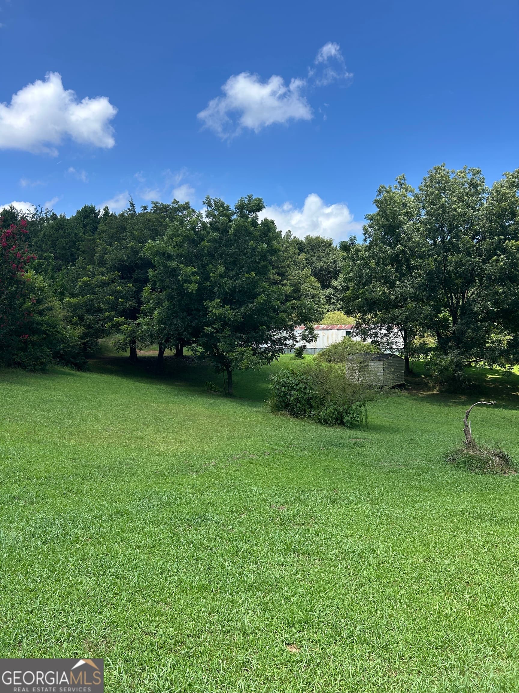 2 bedroom, 2 bathroom, 980 sq ft manufactured home,single family residence for sale at 176 Bud Freeman Road, Royston, GA 30662 — photo 7