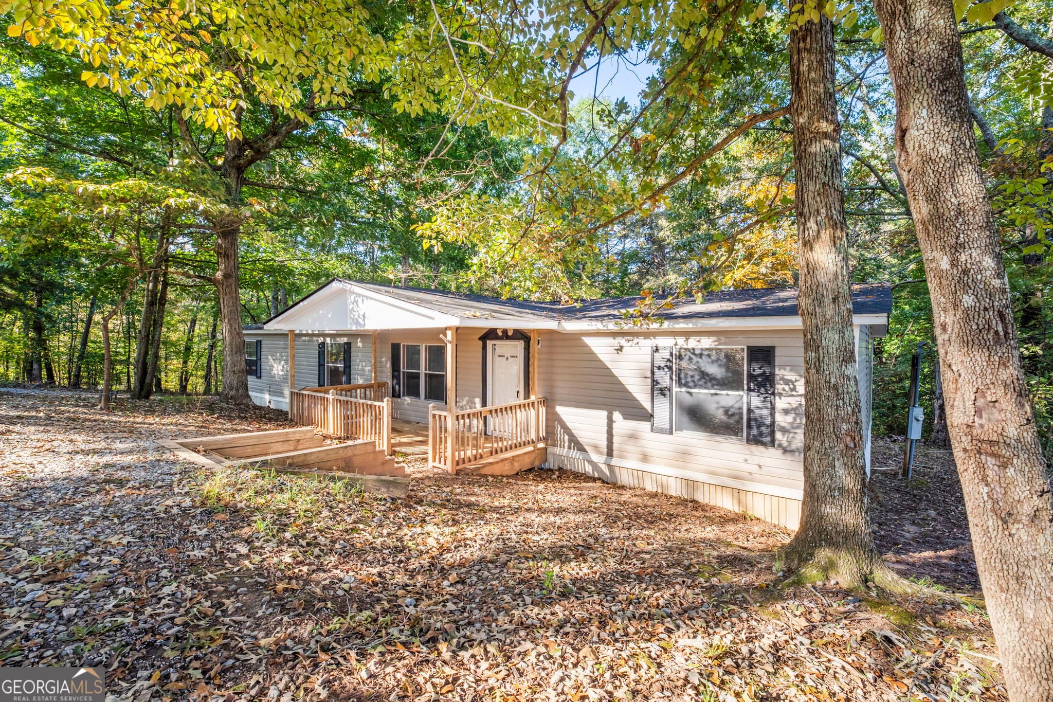 4 bedroom, 2 bathroom, 1,680 sq ft manufactured home,single family residence for sale at 861 Mountain Ridge Drive, Dahlonega, GA 30533 — photo 3