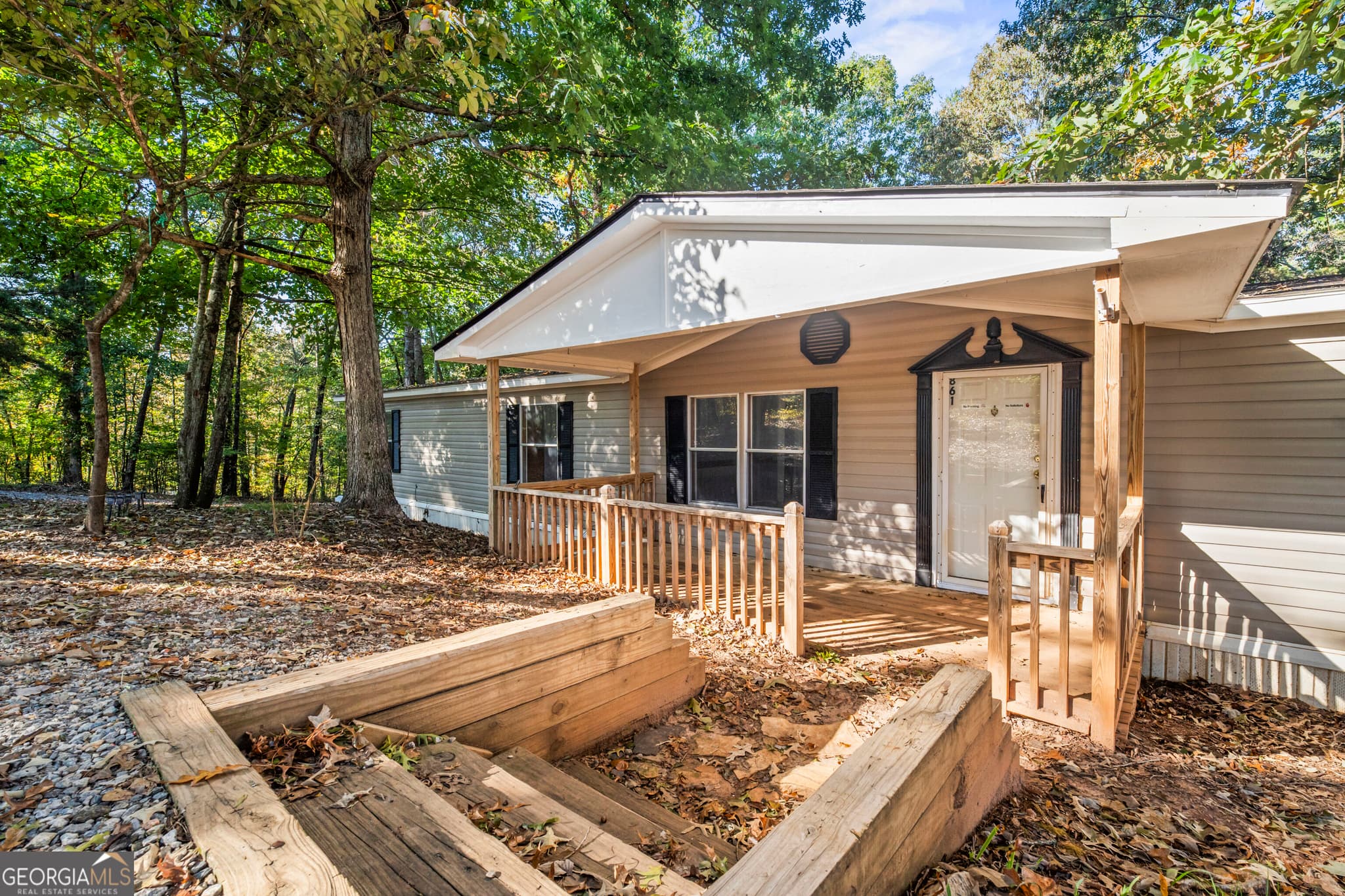 4 bedroom, 2 bathroom, 1,680 sq ft manufactured home,single family residence for sale at 861 Mountain Ridge Drive, Dahlonega, GA 30533 — photo 4