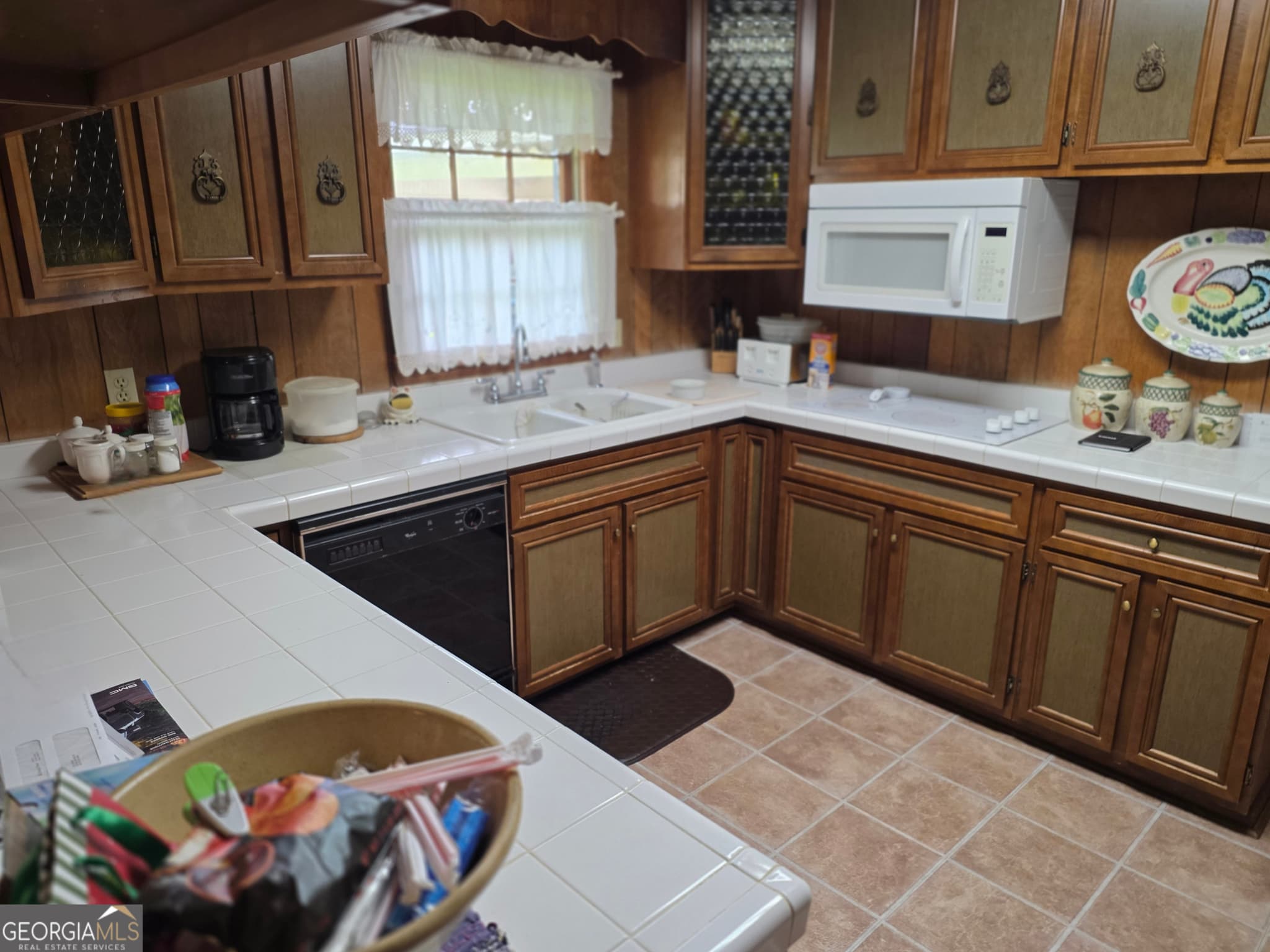4 bedroom, 2.5 bathroom, 3,322 sq ft single family residence for sale at 400 W Willow Lake Drive, Metter, GA 30439 — photo 8